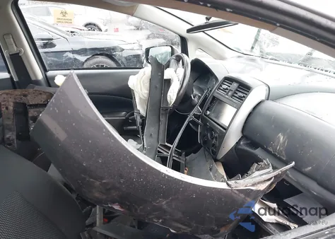 2019 Nissan Versa Note Sv z USA, uszkodzony, nr VIN 3N1CE2CP2KL362990